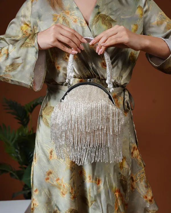 Celestelle_Fringe_Beaded_Purse